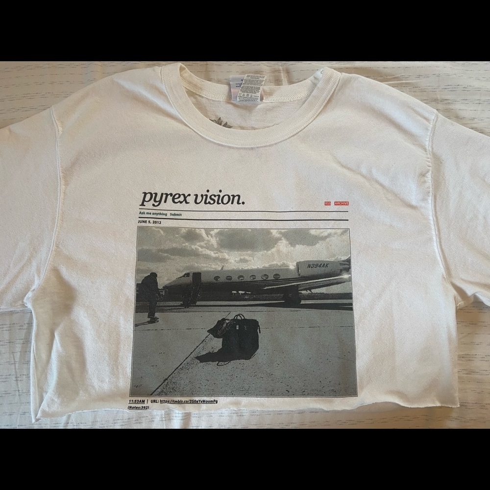 Virgil Abloh special MCA edition shirt cropped